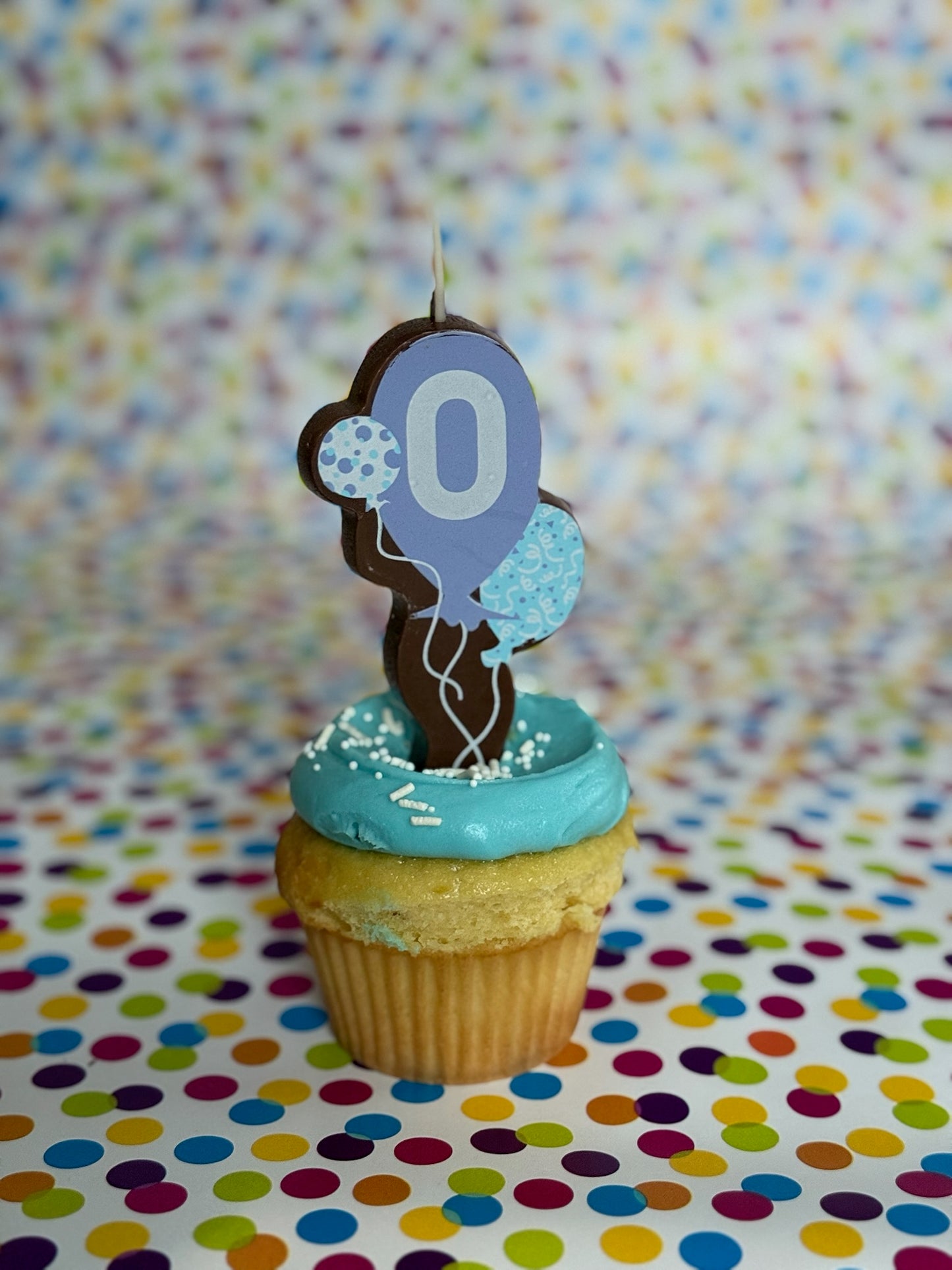 Case Pack: #0 balloons (5-count, Milk Chocolate)