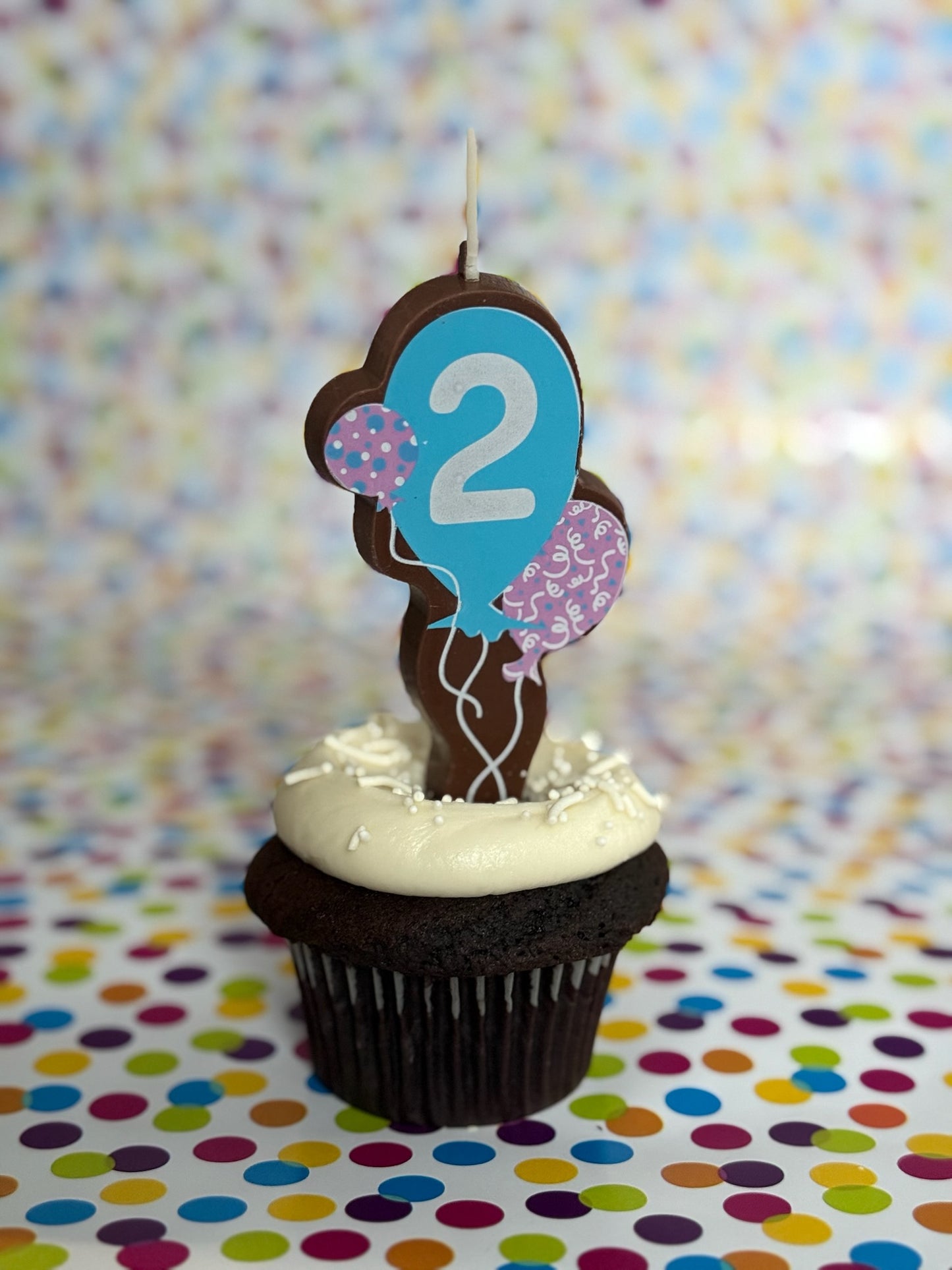 Case Pack: #2 balloons (5-count, Milk Chocolate)